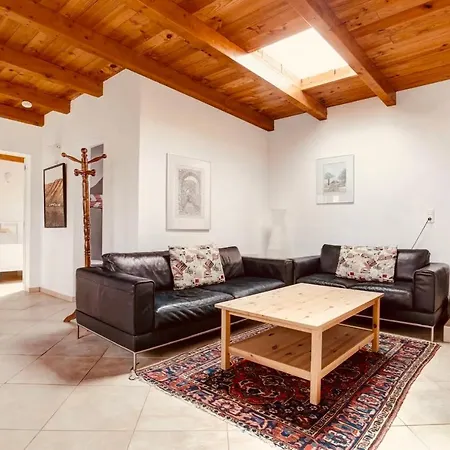 Casa Appartamento *